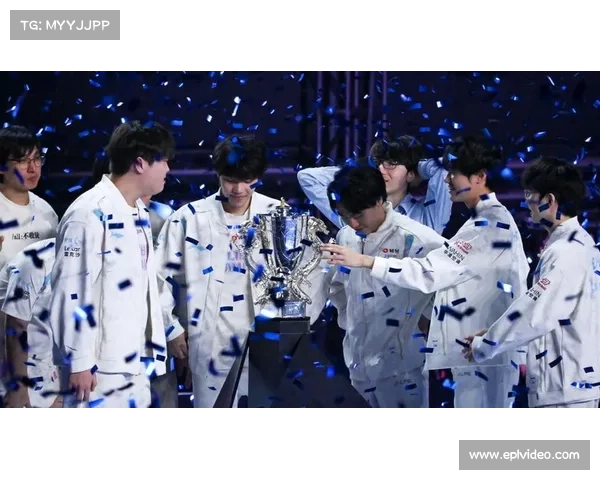 AL从被低估到逆袭BLG捧杯,老将新王共写LPL最燃逆袭故事